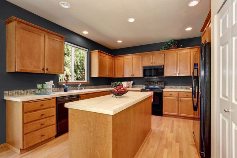 Paint Colors That Go With Honey Oak Cool Spaces