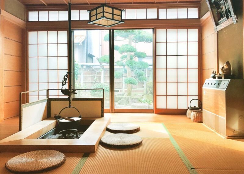 Tatami Room 