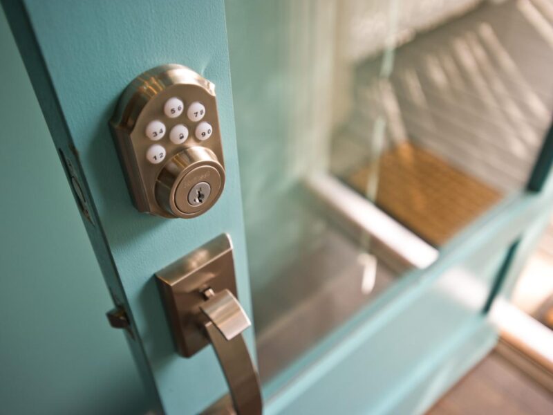 7 Types Of Keyless Locks And Tips For Choosing The Best One
