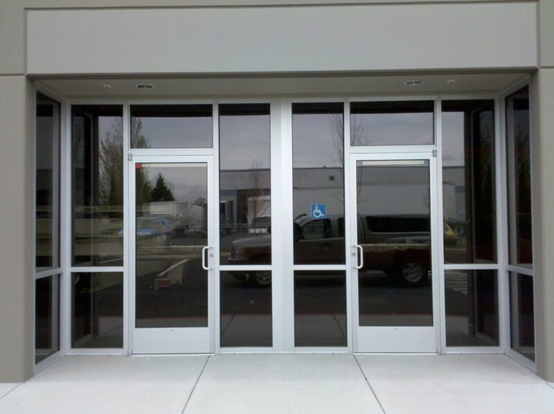 7 Maintenance Tips Can Prolong The Lifespan Of Your Commercial Doors