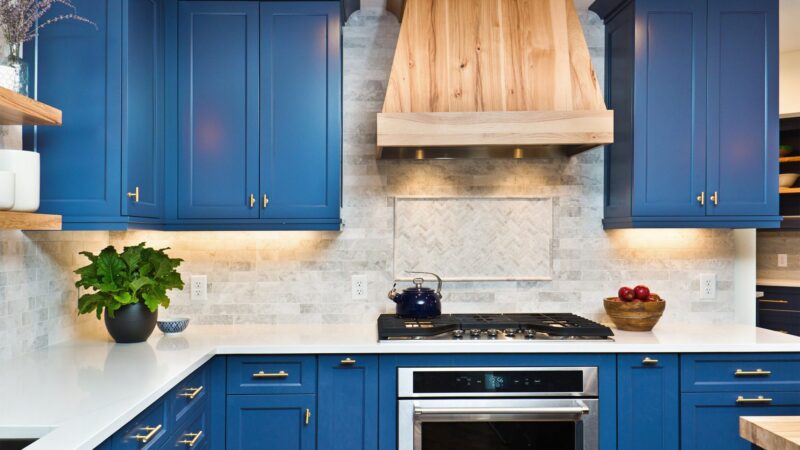 Should You Brush or Spray Paint Kitchen Cabinets?