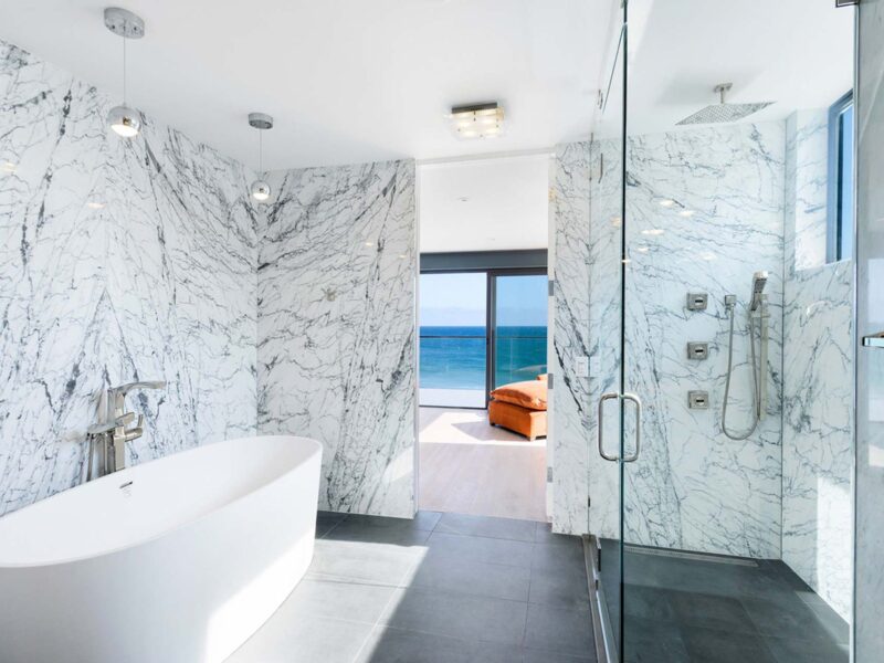 Easy Ways to Make Your Bathroom Look More Luxurious